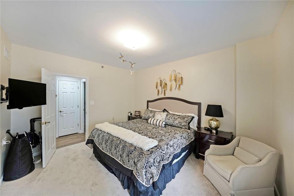 1800 Clairmont Lake Unit A111