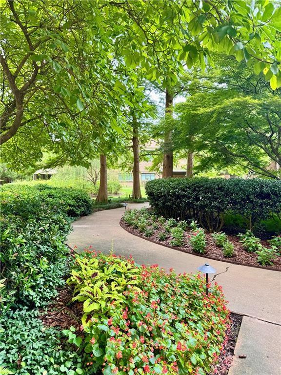 1800 Clairmont Lake Unit A111