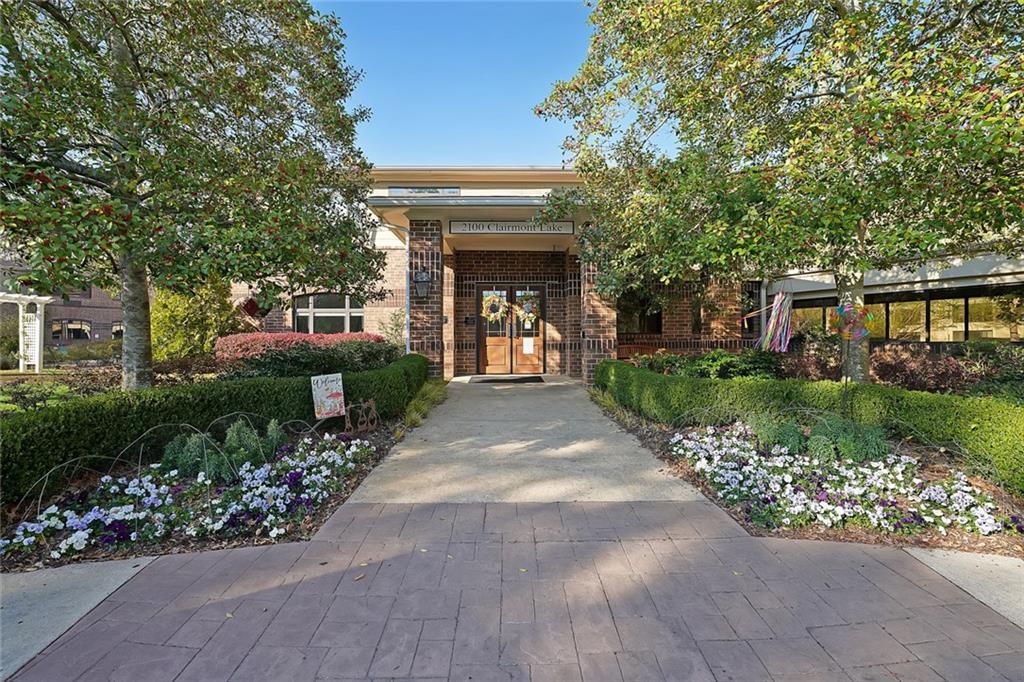 1800 Clairmont Lake Unit A111