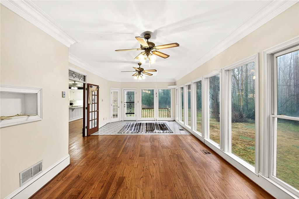 5523 Bahia Mar Circle