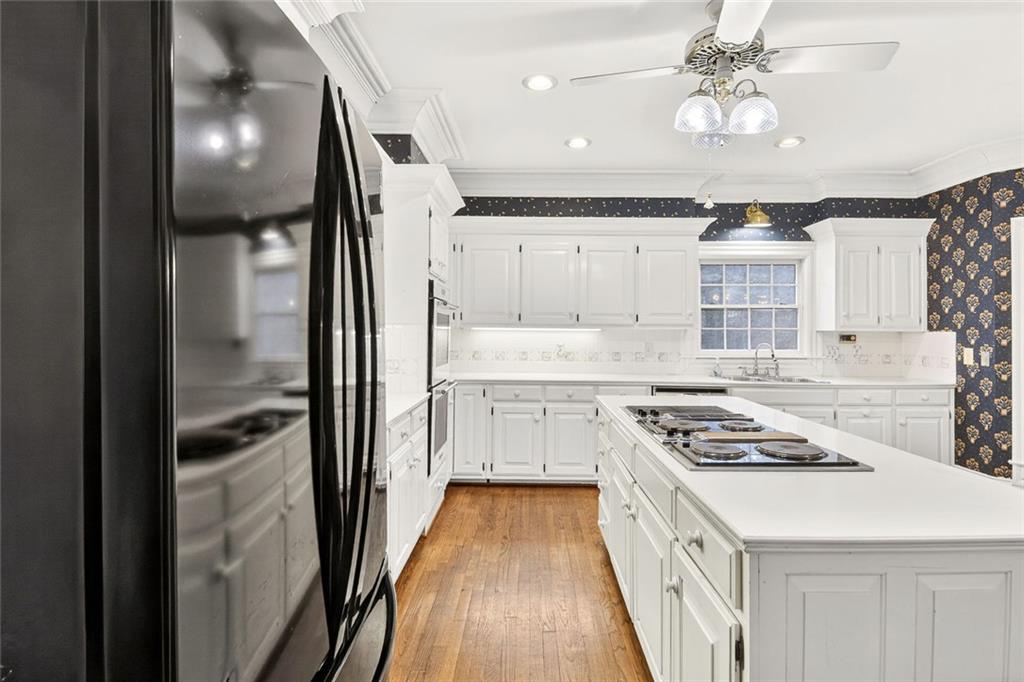 5523 Bahia Mar Circle