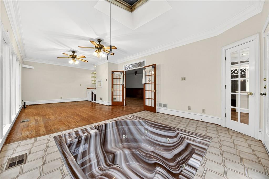 5523 Bahia Mar Circle