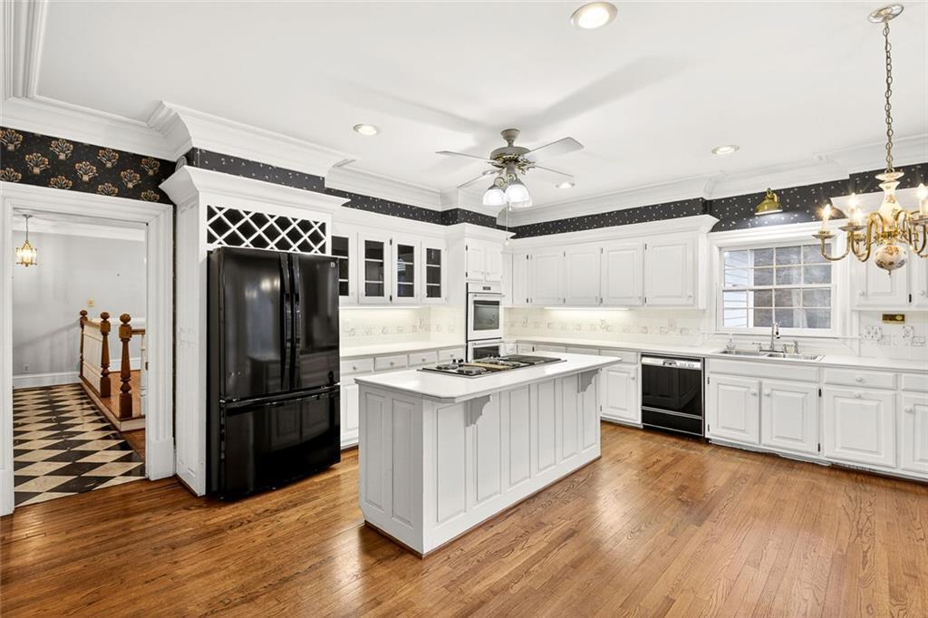 5523 Bahia Mar Circle