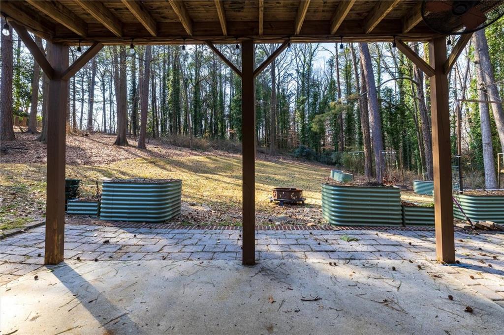 1594 Howell Highlands Drive