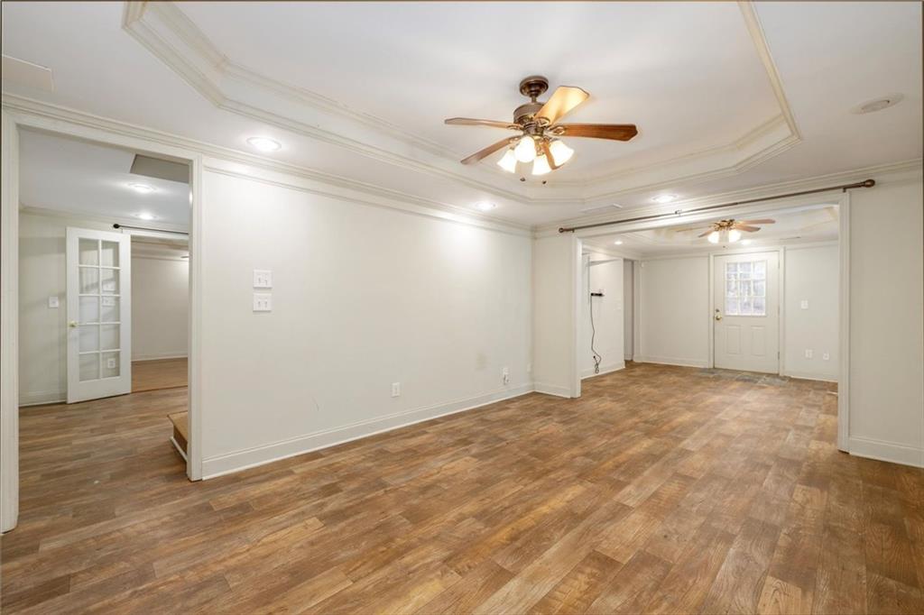 1594 Howell Highlands Drive