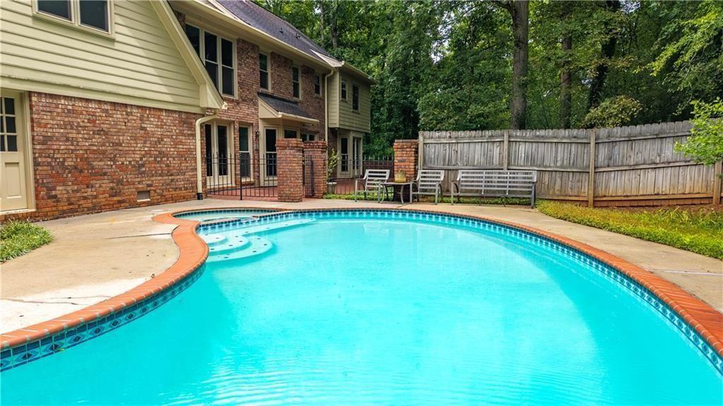 6088 Millstone Run