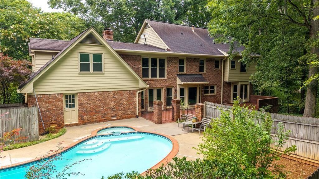 6088 Millstone Run