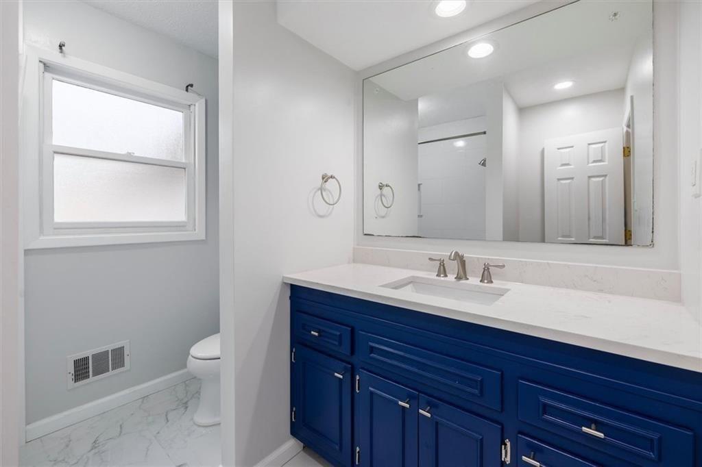 5498 Smoke Rise Drive