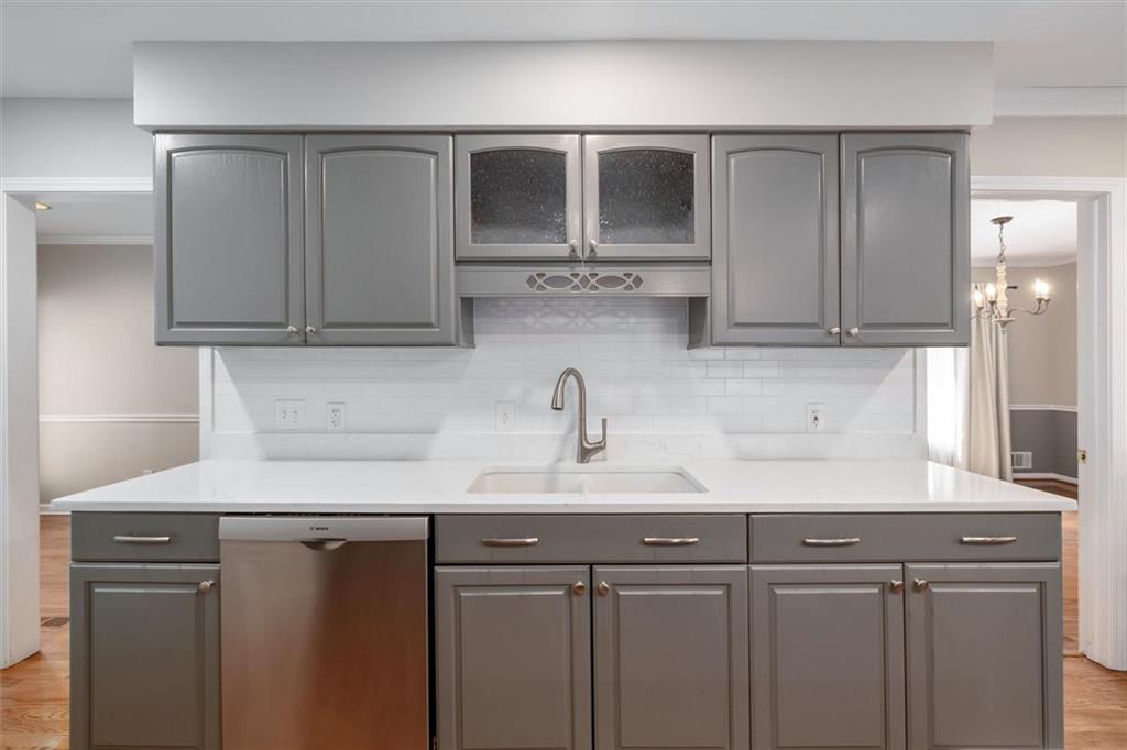 5498 Smoke Rise Drive