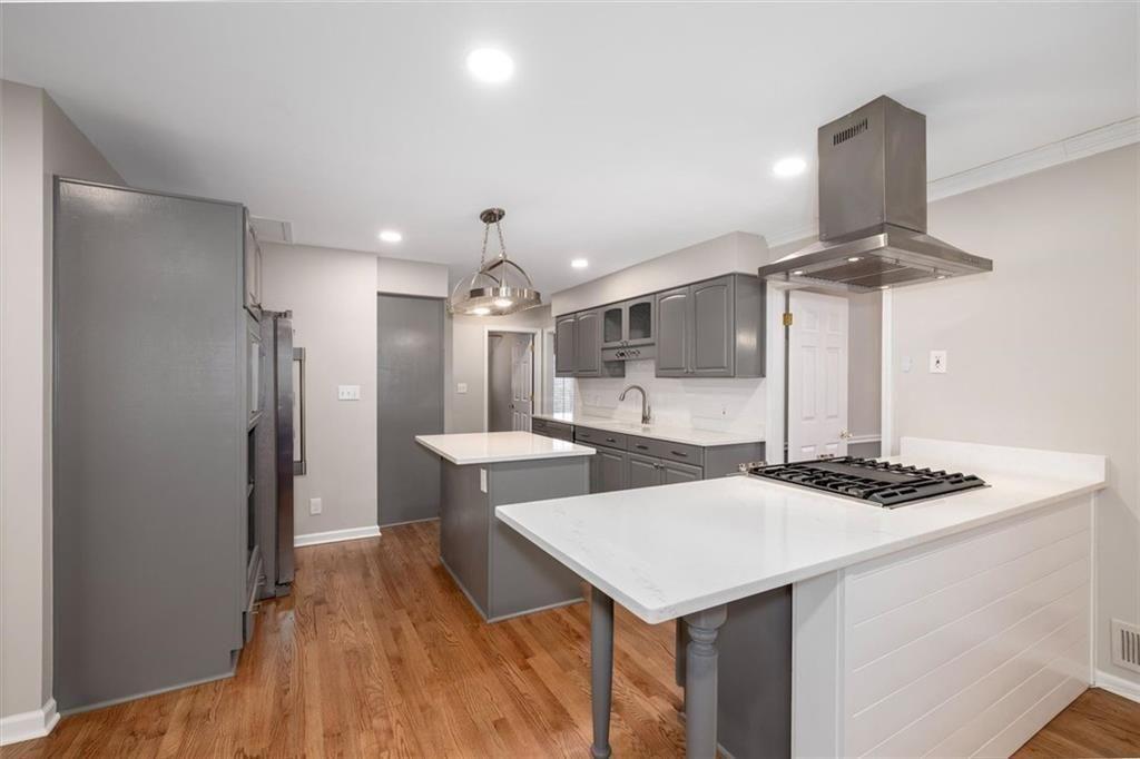 5498 Smoke Rise Drive