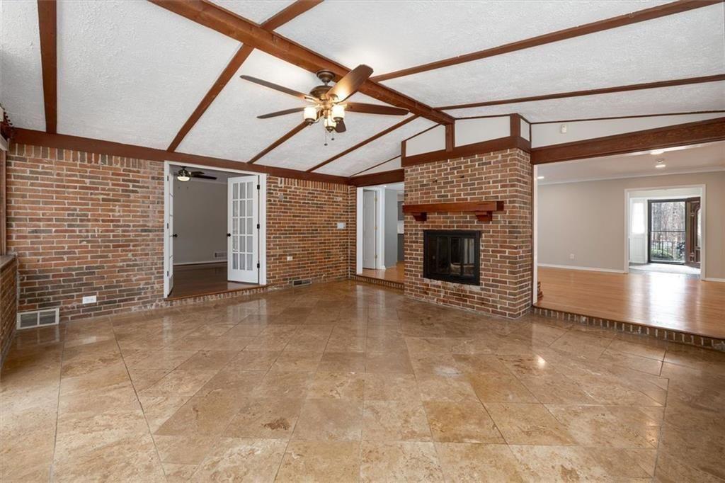 5498 Smoke Rise Drive