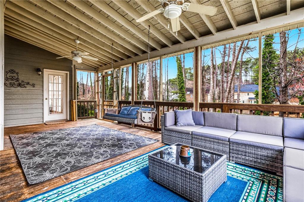 1975 Hunt Crossing Court