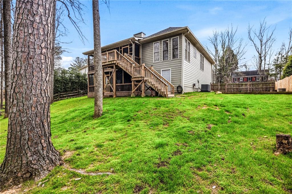 1975 Hunt Crossing Court