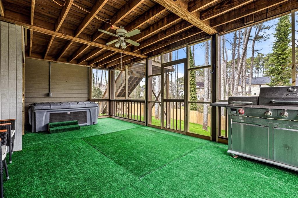 1975 Hunt Crossing Court