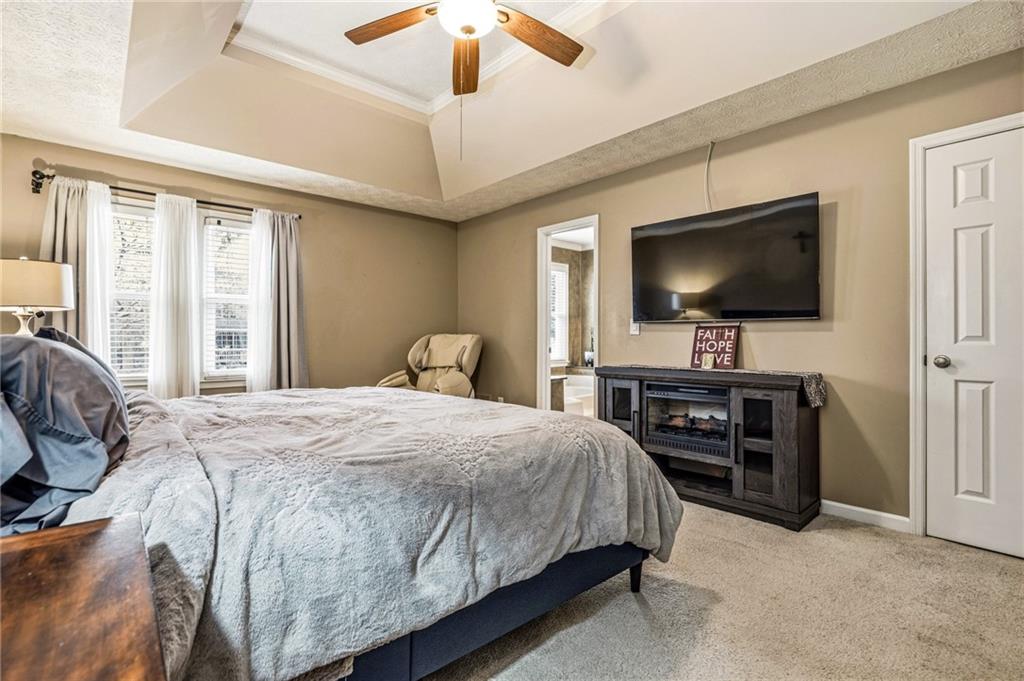 1975 Hunt Crossing Court