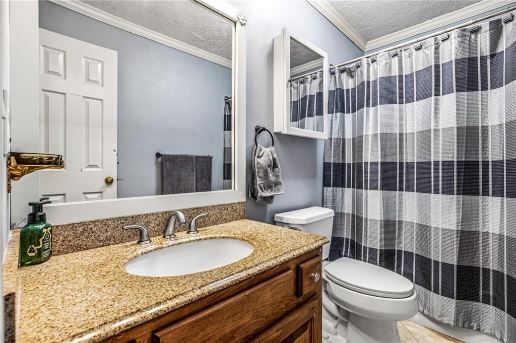 1975 Hunt Crossing Court