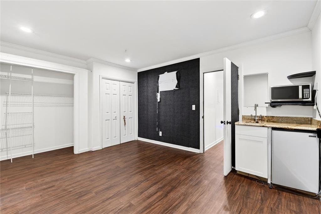 2226 Spring Walk Court