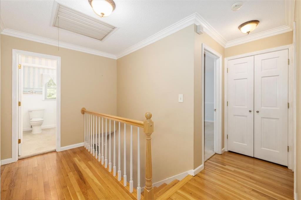1942 Musket Court