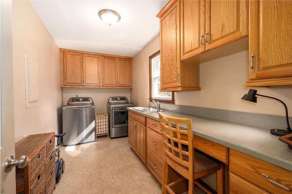 4890 Forestglade Court