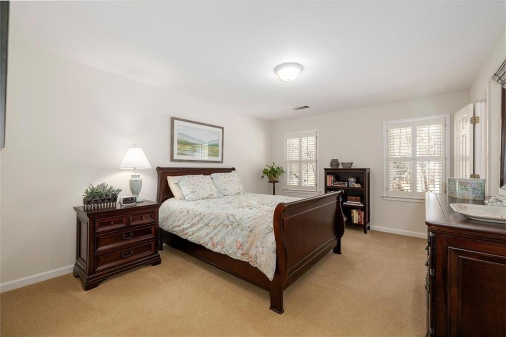 4890 Forestglade Court