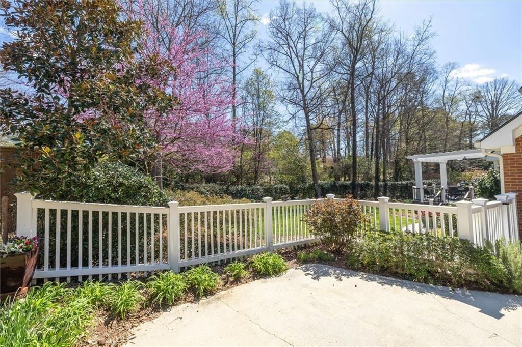 4890 Forestglade Court