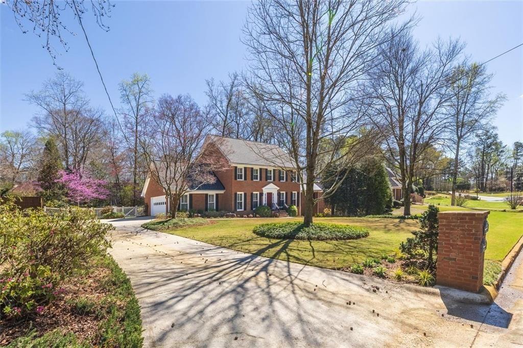 4890 Forestglade Court