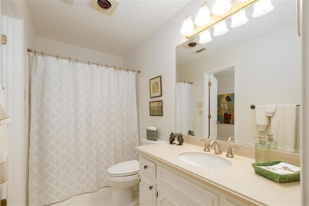 4890 Forestglade Court