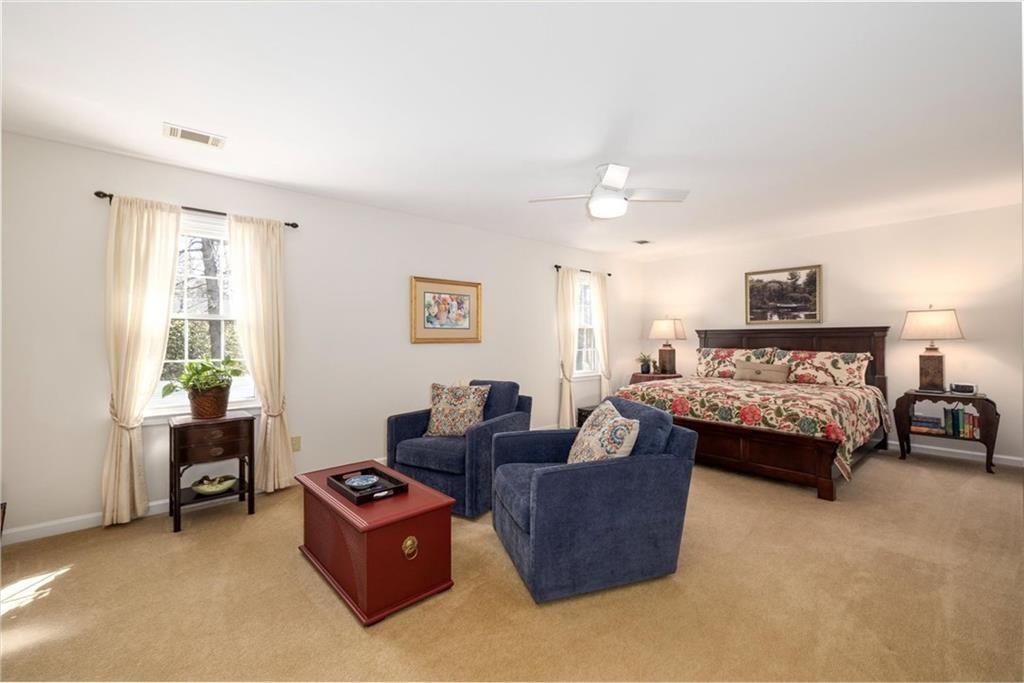 4890 Forestglade Court