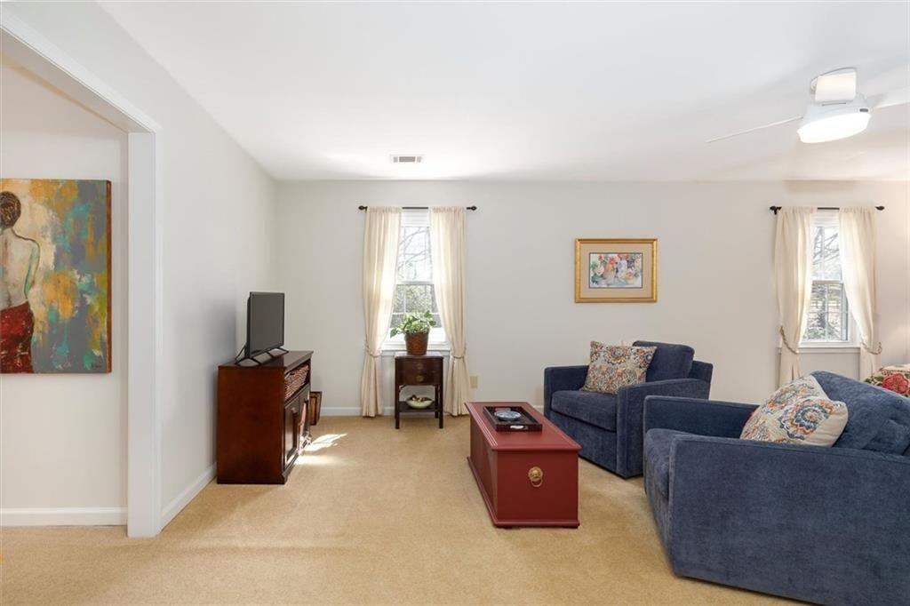 4890 Forestglade Court