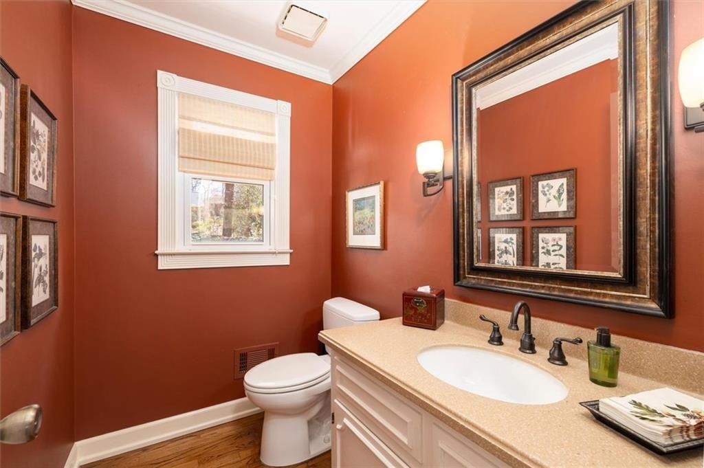 4890 Forestglade Court