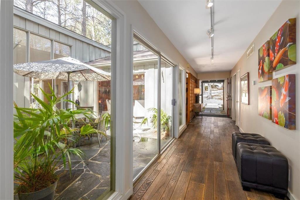 4917 Mountclaire Road