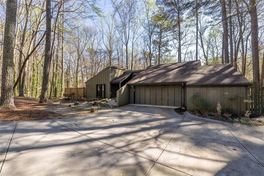 4917 Mountclaire Road