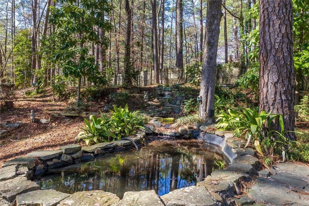 4917 Mountclaire Road