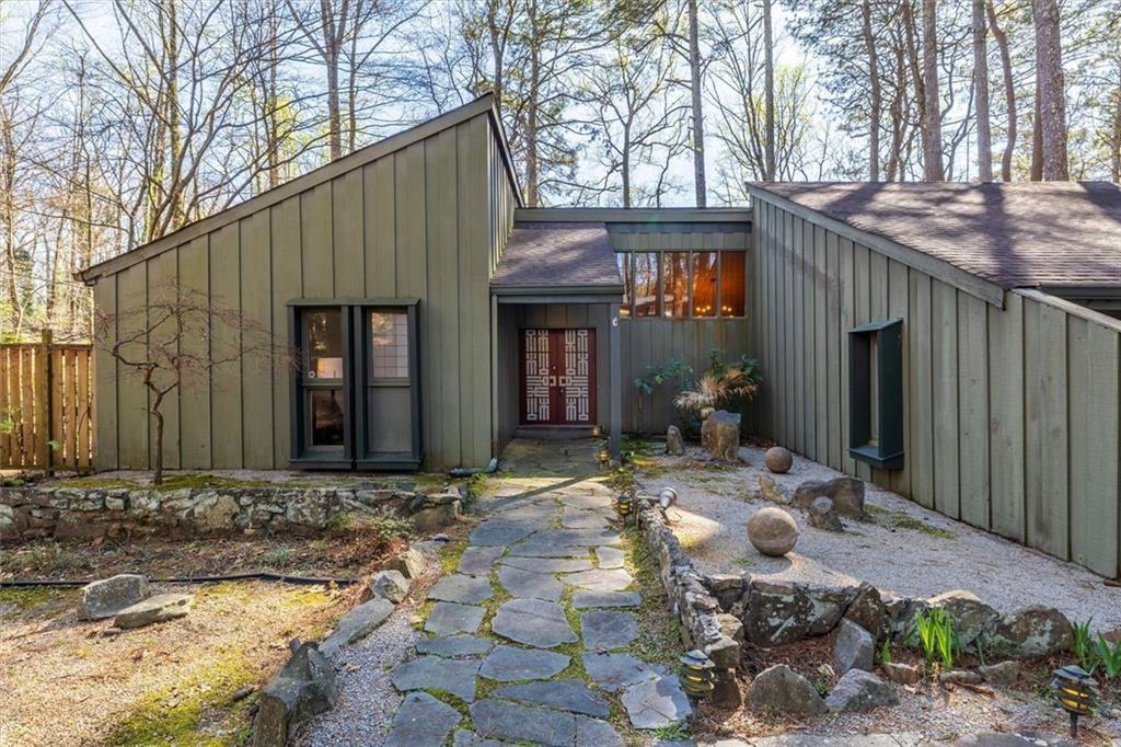 4917 Mountclaire Road