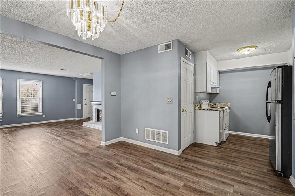 1016 Old Holcomb Bridge Rd Road