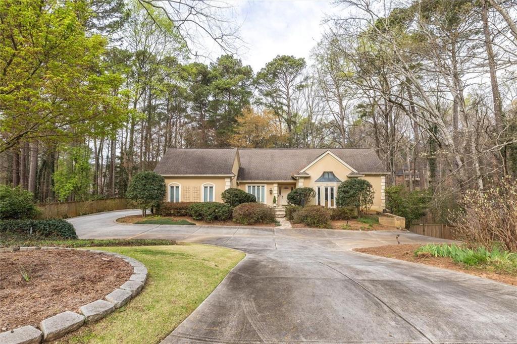 2010 Carrington Court