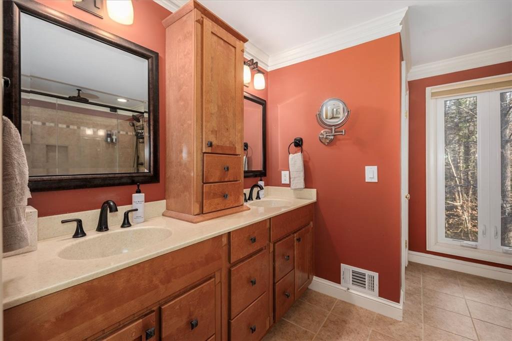 2010 Carrington Court