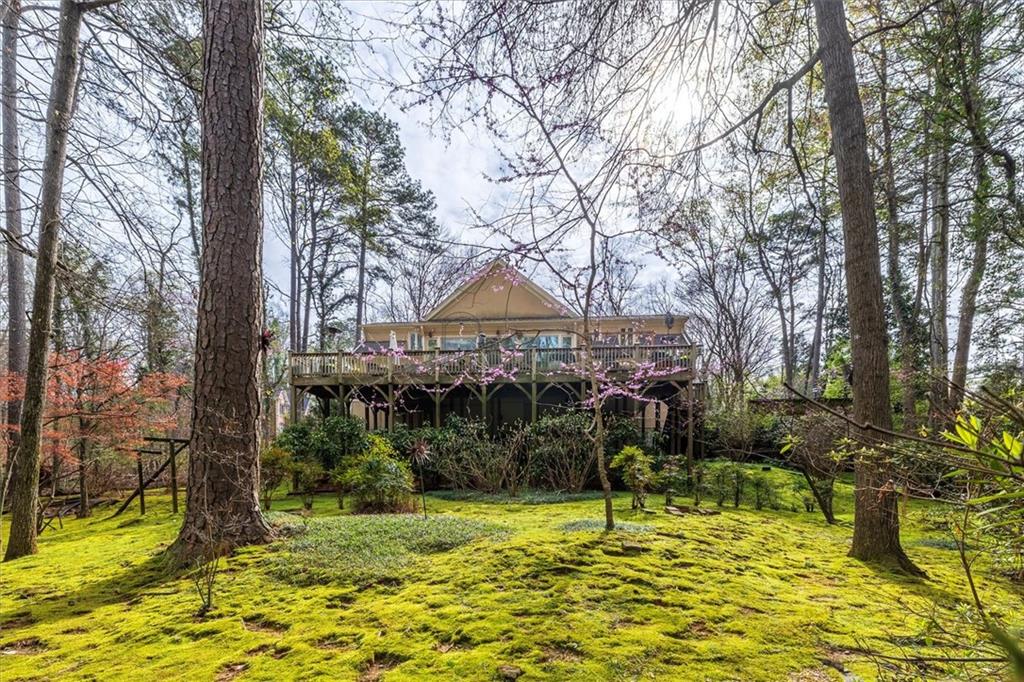 2010 Carrington Court