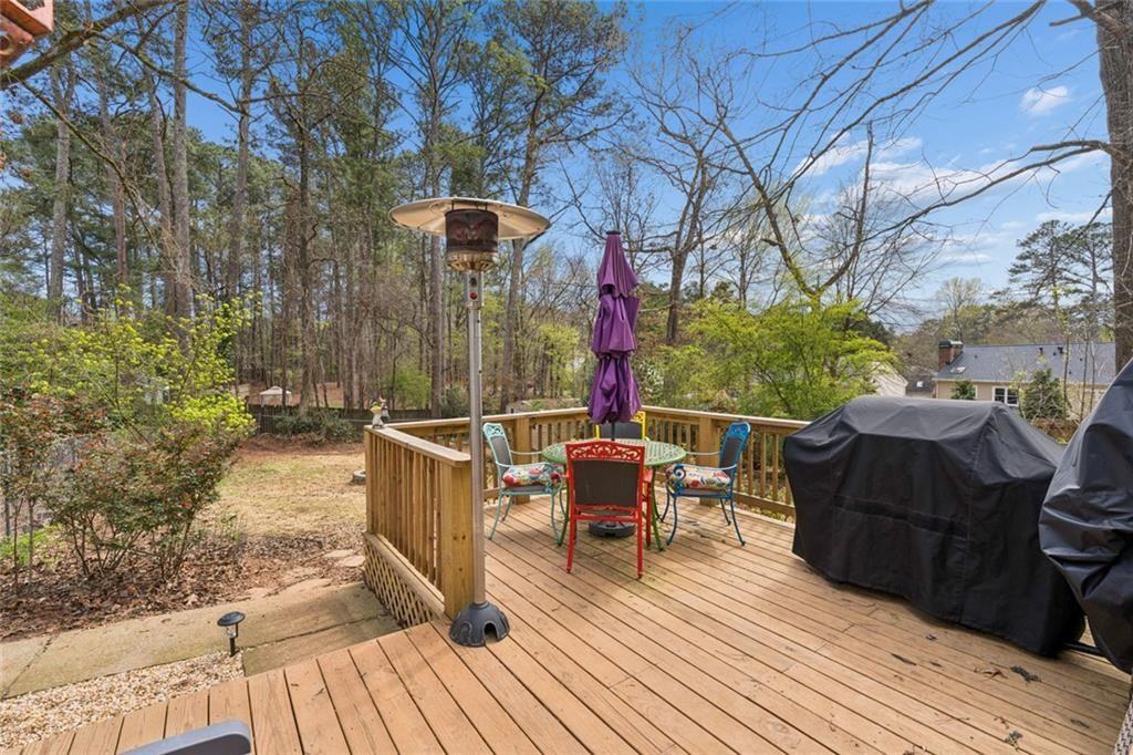 3492 Vista Heights Way SW