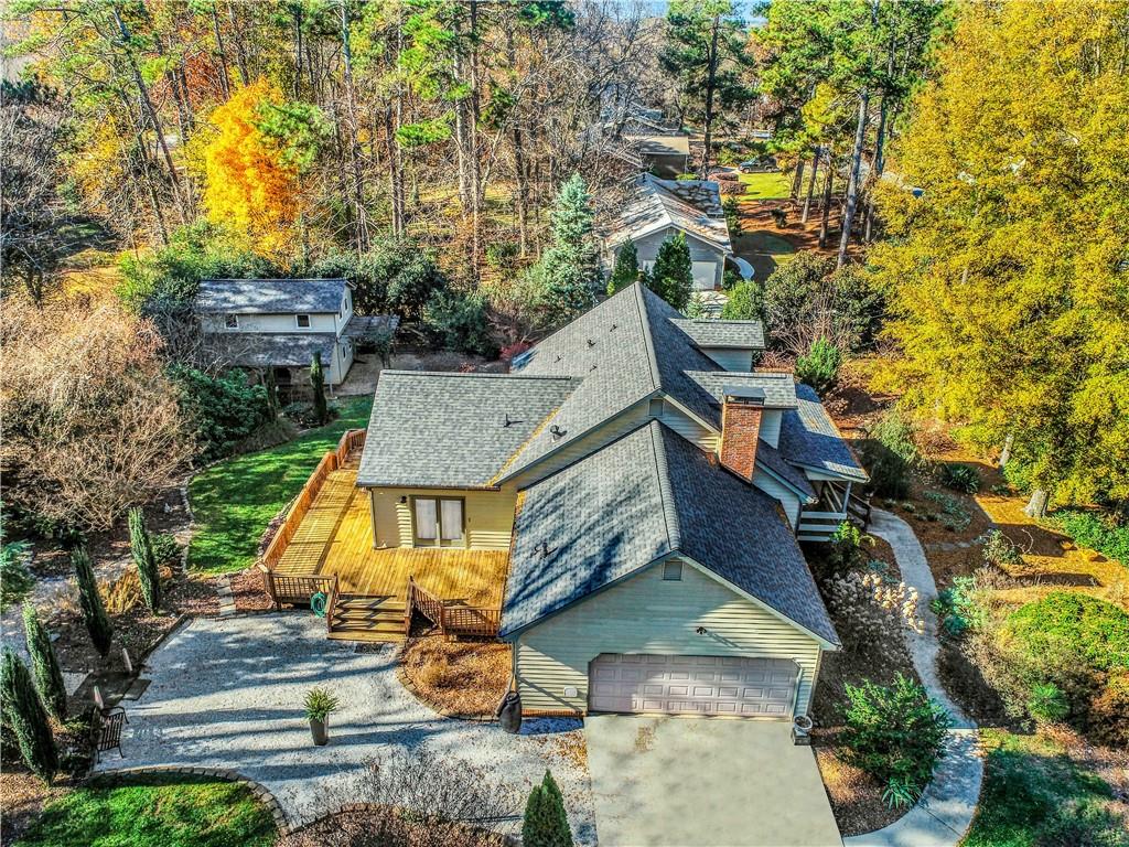 5813 Four Winds Drive SW