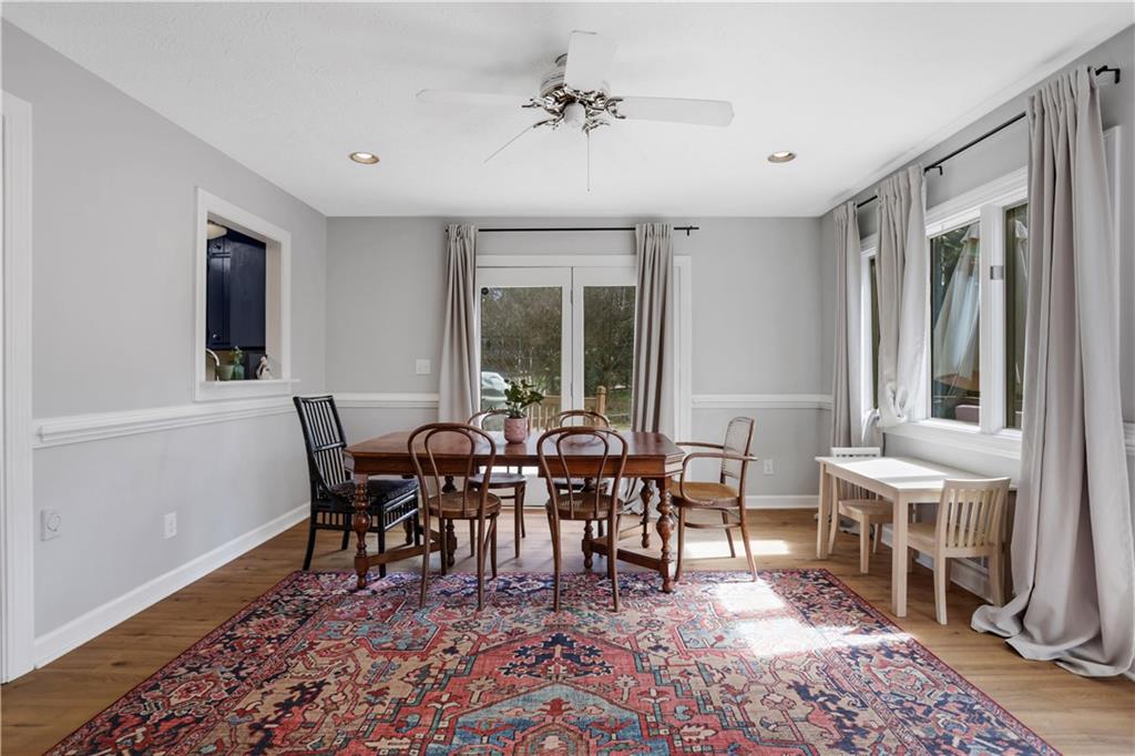 5813 Four Winds Drive SW