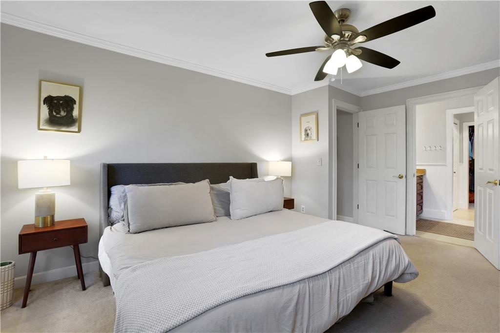 5813 Four Winds Drive SW