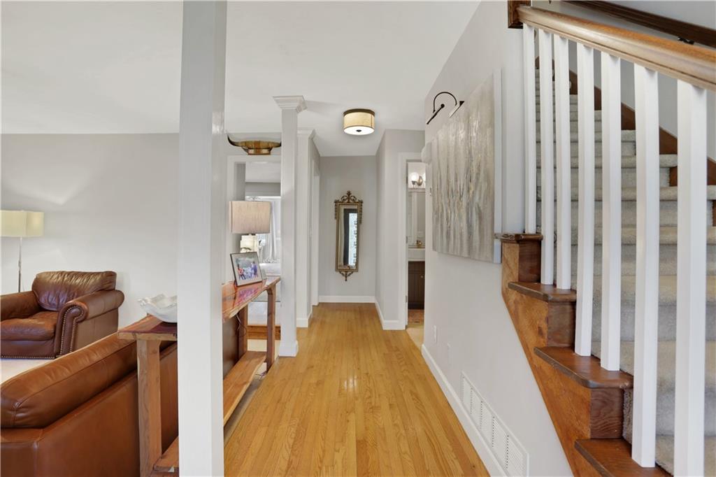 5813 Four Winds Drive SW