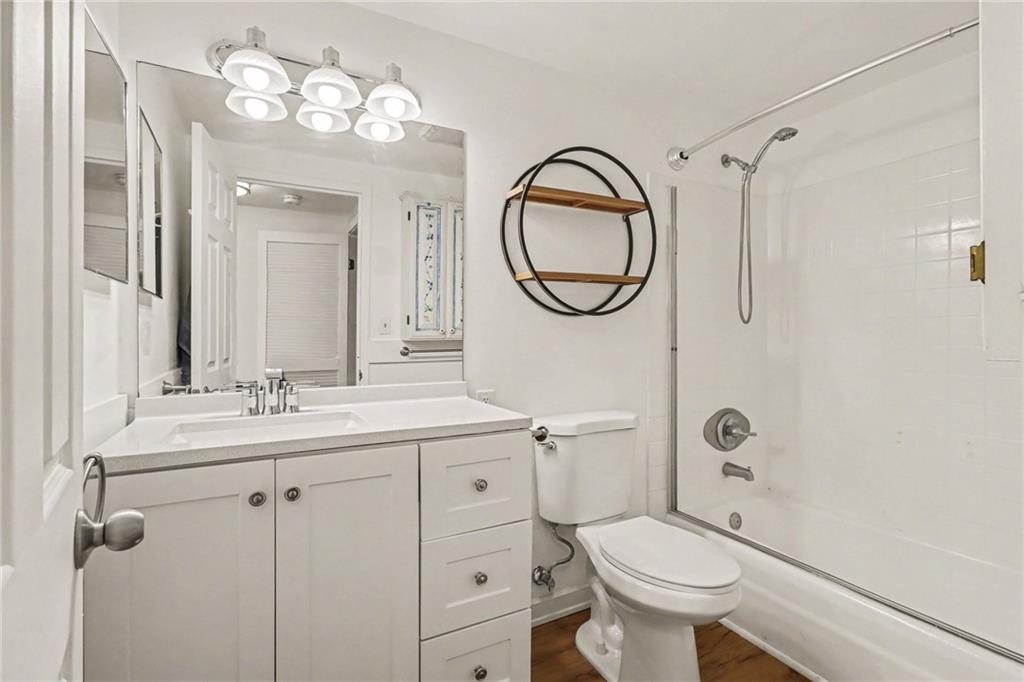 1501 Clairmont Road Unit 827