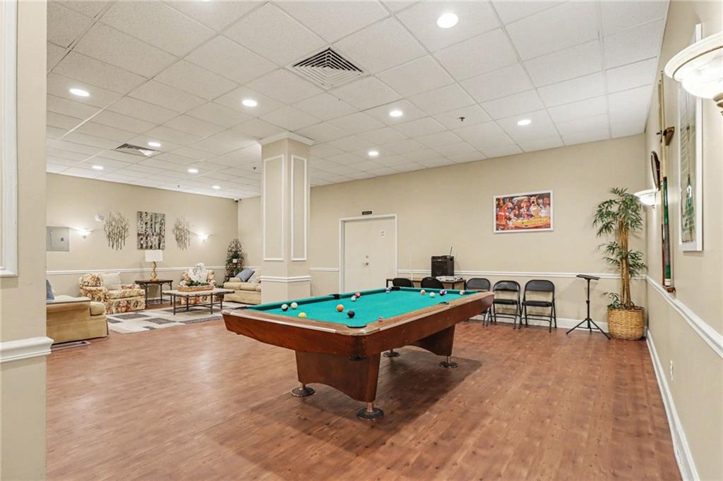 1501 Clairmont Road Unit 827