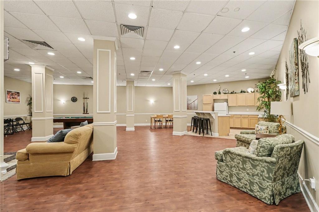 1501 Clairmont Road Unit 827