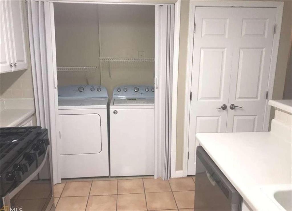 4241 Parkview Court