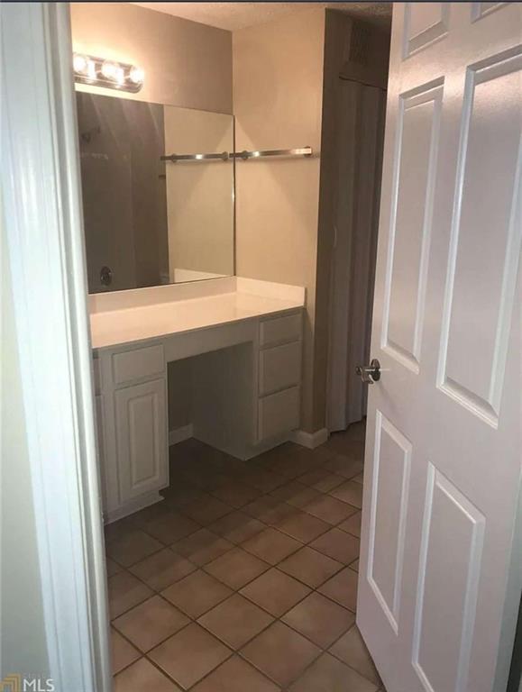 4241 Parkview Court