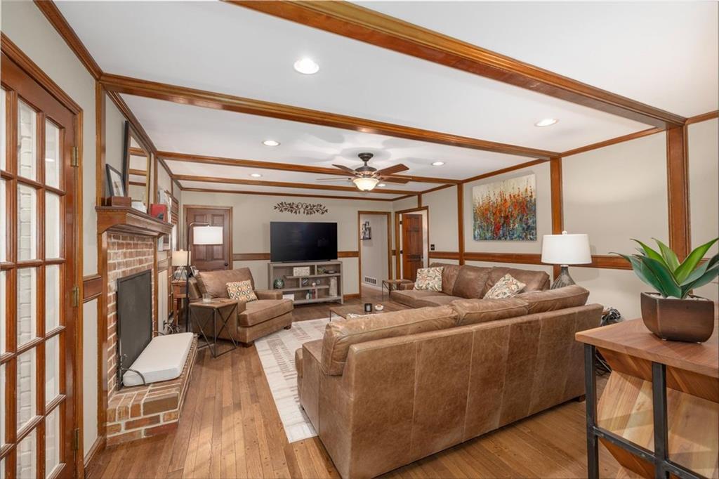 2282 Marthasville Court