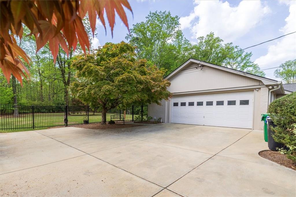 2282 Marthasville Court